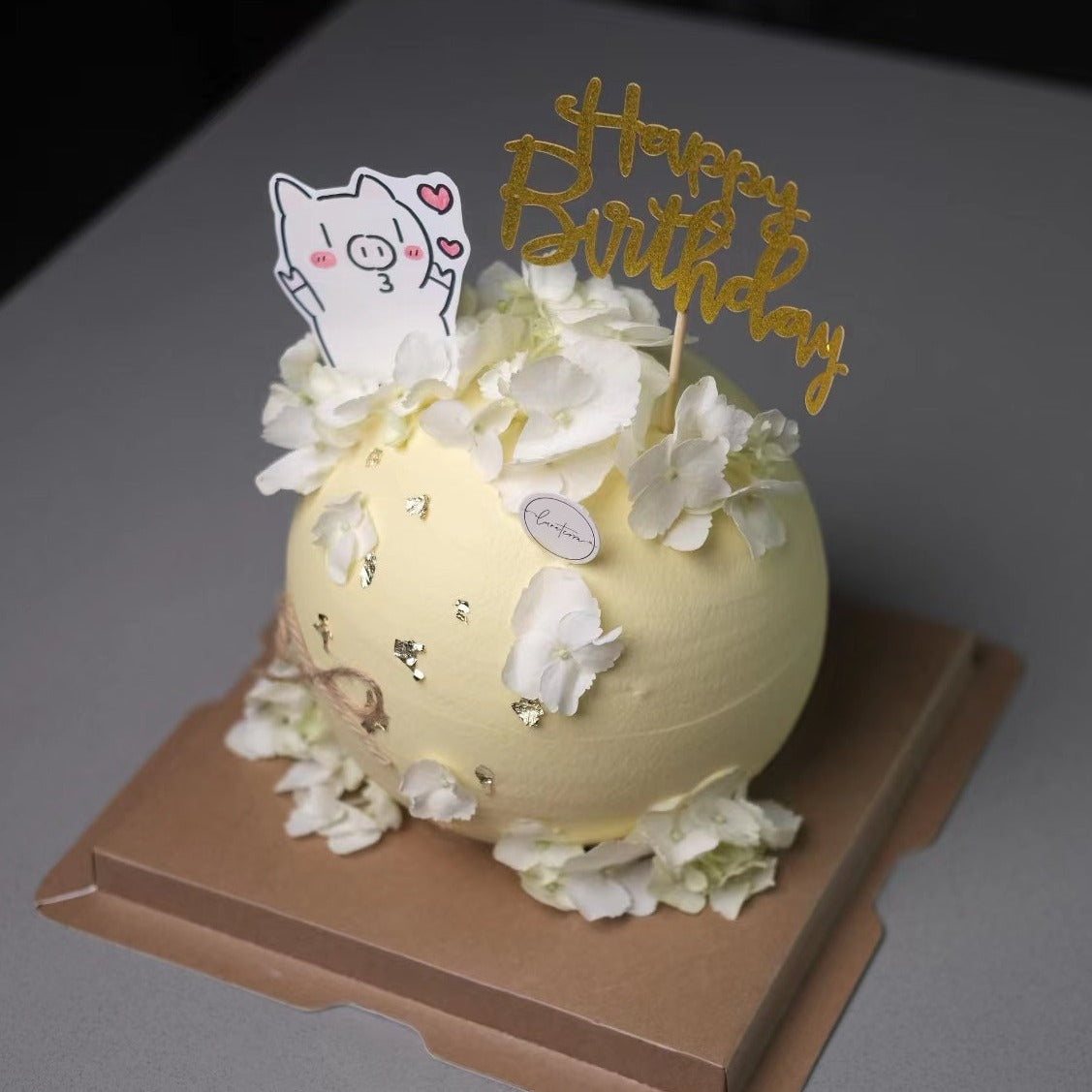 Customized Ball Cake
