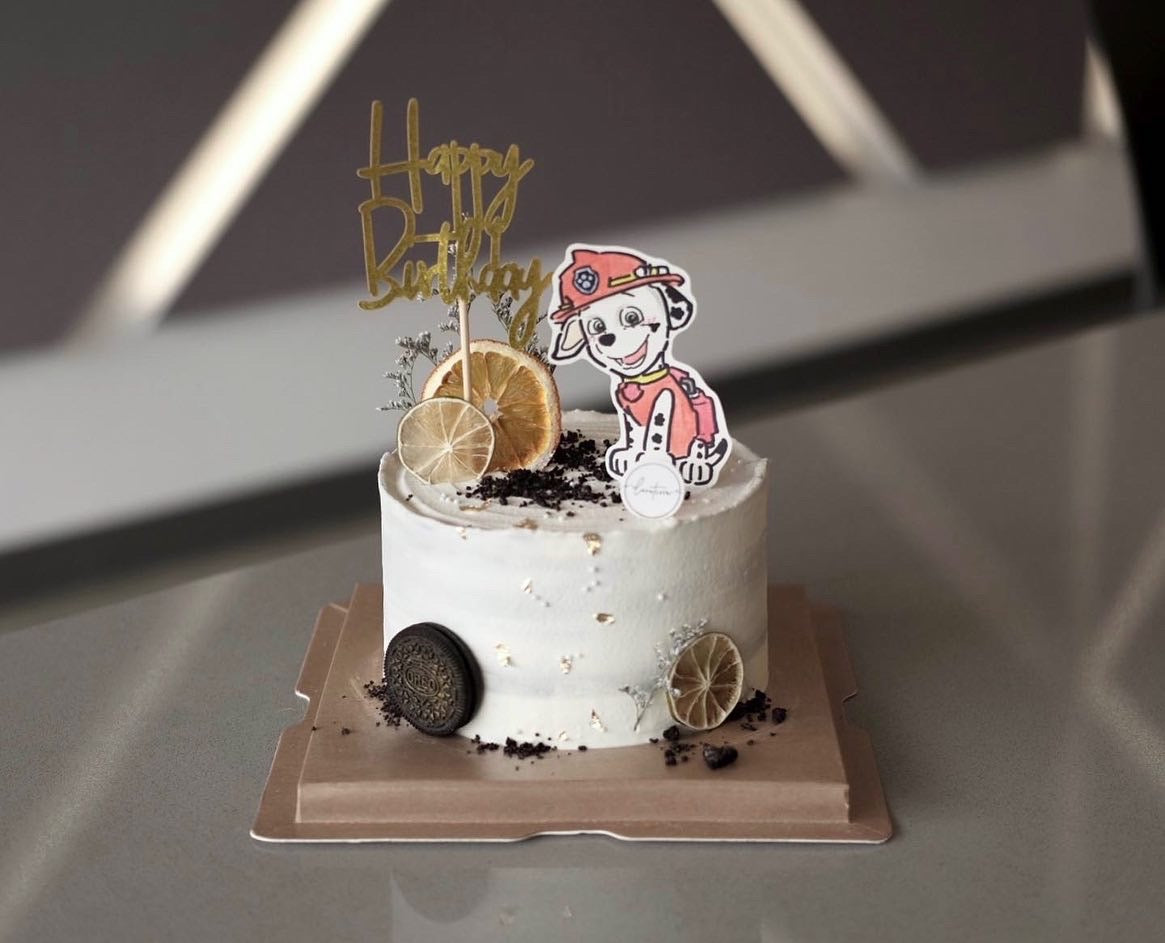 Customized Cake