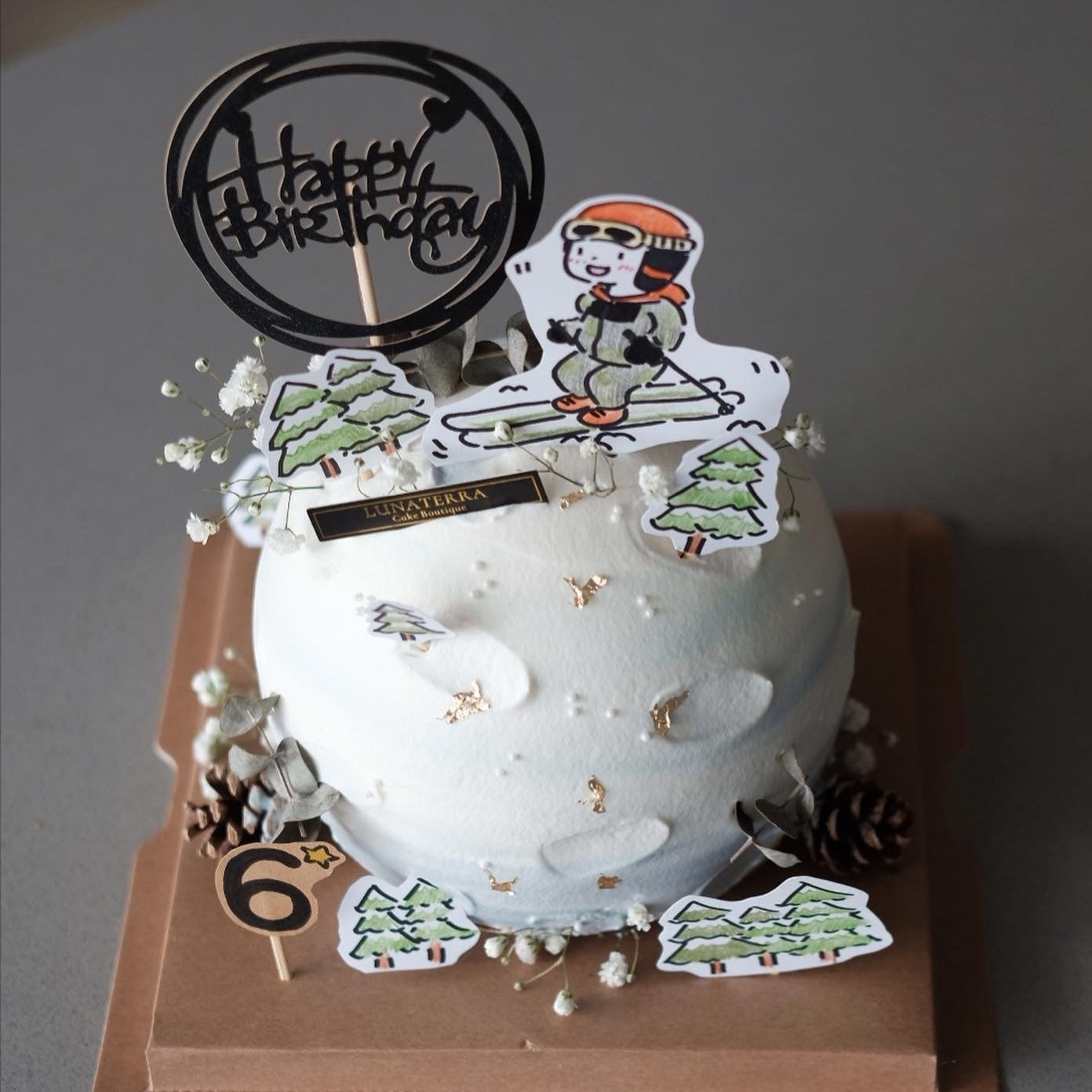 Customized Ball Cake